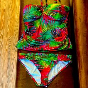 2Bamboo Two-Piece Swimwear in Tropical Palms